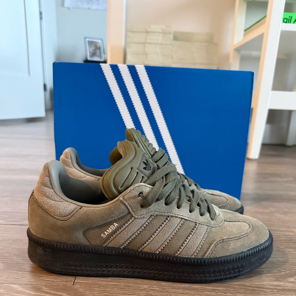 Adidas Samba XLG sneakers